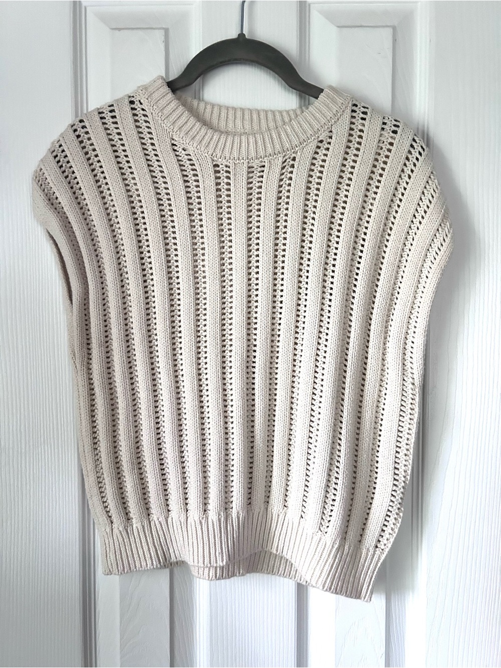 Jessica Simpson Cream Open Knit Sweater Vest XS